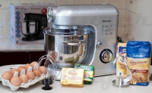 Robot kuchenny Germin Robot kuchenny mikser planetarny BERLINGER Mocny 1500W 5,5L 4 mieszadła 6