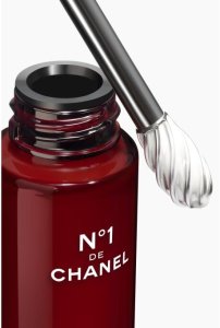Chanel  CHANEL N*1 DE CHANEL REVITALIZING EYE SERUM 15ML 4