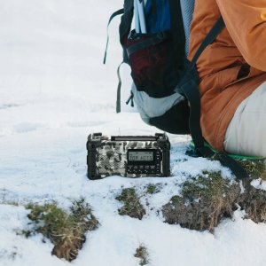 Radio Sangean MMR-99 DAB+ Artic Camo Emergency/Hand Crank/Solar Radio 6