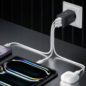 Ładowarka Spigen ESSENTIAL EE673EU 3-PORT NETWORK CHARGER 67W BLACK 4