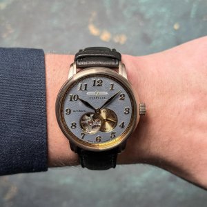 Zegarek Zeppelin Zegarek model LZ127 76645 automatyczny, 40mm 5