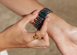 Burga Metal Bracelet Chic Royal for Apple Watch 38/40 mm (rose gold) 7