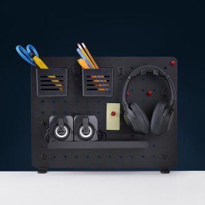 StarTech Clamp-On Pegboard with Accessories, 16.5 x 12.5in (42 x 32cm), Steel Pegboard, Desktop Storage Organizer, Desk Mount Peg Board, czarny - komponent montażowy - zacisk - stal - czarny - montaż biurkowy 8