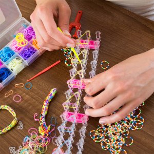 Mega Zestaw Gumki Do Robienia Bransoletek Duży Xxl 6700 Szt Na Prezent Diy 2