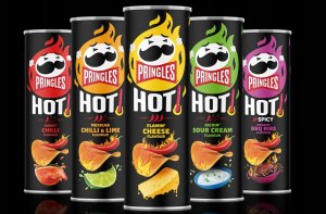 Pringles Chipsy Hot Flammin' Cheese 160g 5