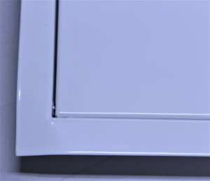 Ventika Drzwiczki rewizyjne metalowe białe 600X600 z plastikowym uchwytem DM60X60 3