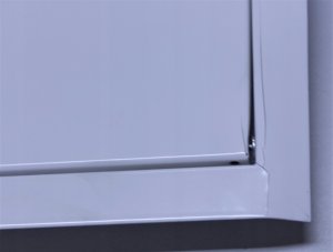 Ventika Drzwiczki rewizyjne metalowe białe 600X600 z plastikowym uchwytem DM60X60 4