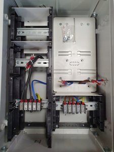 Incobex Obudowa termoutwardzalna 580x400x250mm IP44 STN 40x58 z oczkiem na kłódkę (zawiera kątowniki) IOB-31210-01-007 2