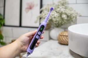 Szczoteczka 4Swiss ST216 Electrosonic Care+ Mint 14