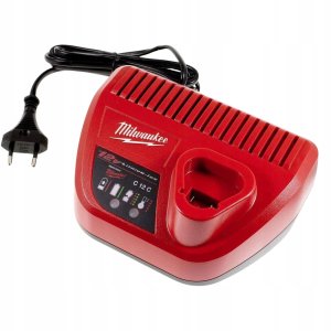 Klucz udarowy 1/2 kompaktowy 542Nm 12V FUEL w walizce, z 2 akumulatorami i ładowarką, M12 FCIWF12G3-502X, 4933493455 4