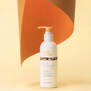 Milk Shake Curl Passion Enhancing Fluid 200 ml 2