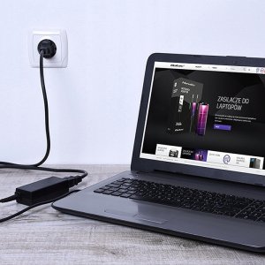 Qoltec Zasilacz desktopowy do laptopa 60W | 12V | 5A | 5.5*2.5 | +kabel zasilający 3