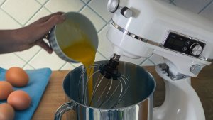 Robot kuchenny Evolveo Salente DigiChef+ robot kuchenny, misa ze stali nierdzewnej 6 litrów, maszynka do mięsa, wyświetlacz cyfrowy, biały 9