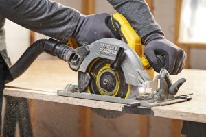 Pilarka tarczowa Stanley SFMCS551B-XJ 20 V 190 mm 9