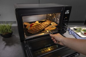 Kuchenka mikrofalowa Hisense HOM30AF Czarny 4