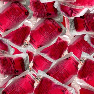 Trutka Trucizna Środek na Myszy Szczury Gryzonie Czerwona Pasta Bromadiolone Przeciw Myszom Szczurom Karton 25kg 5