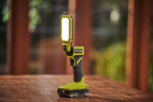 LAMPA AKUMULATOROWA RSL18-0 18V 0*AH ONE+ 2