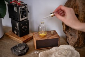 Dyfuzor zapachowy Cecotec Dyfuzor olejków, aromatyzer zapachowy Humanas Natural Wood - drewno włoskiego orzecha 198