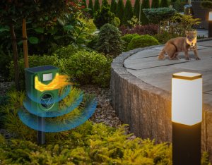 Ultradźwiękowy Solarny Odstraszacz Zwierząt Kotów Psów Kun Lisów Dzików Saren Jeleni Ptaków Flame Guard 15