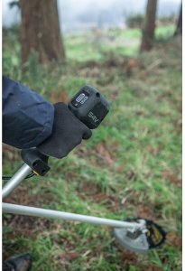 DEWALT.KOS DO ZAROŚLI NÓŻ 54V FV DCMBC723N KIEROWNICA 2