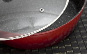 Patelnia głęboka 28 cm Crispy Red Big 7