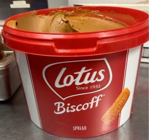 KREM GŁADKI 8KG BISCOFF 2