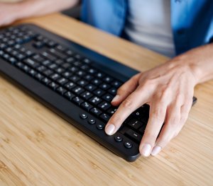 Klawiatura + mysz Trust TREZO WIRELESS DESKSET ECO* CH 10