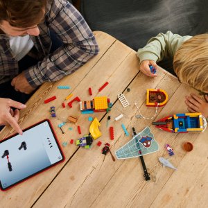 LEGO Marvel Statek piracki drużyny Spidey (11208) 4