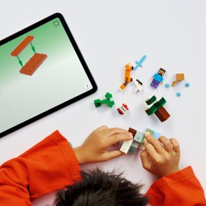 LEGO Minecraft Przygoda Steve’a w tajdze dla 6-latka (21583) 7