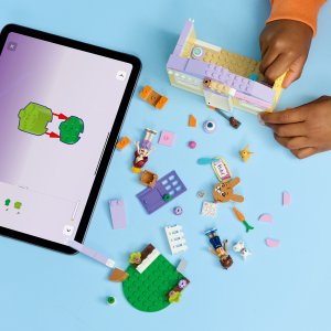 LEGO Friends Hotel dla królików w mieście Heartlake (42679) 7