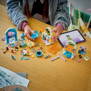 LEGO Friends Niezwykła sala zabaw (42686) 7