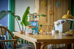 LEGO Friends Domek klubu przyjaciół (42689) 2