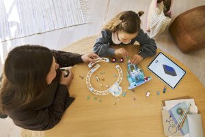 LEGO Disney Lodowy zamek Elzy (43281) 4