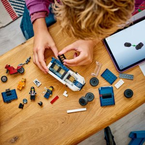 LEGO City Furgonetka policyjnego konwoju (60479) 3