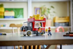 LEGO City Food truck z frytkami (60488) 2
