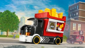 LEGO City Food truck z frytkami (60488) 7