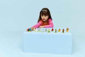 LEGO Minifigures Zwierzęta seria 28 36 szt. (71051) 3