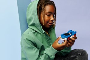 LEGO Sonic the Hedgehog Sonic: Speedster Lightning (77117) 3