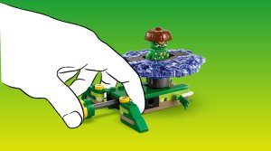 LEGO Ninjago Nya kontra zmutowany potwór na spinnerze (71849) 5