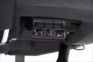 Fotel biurowy ERGONEW S1A czarny siatka STEMA 7