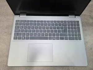 Laptop Dell Laptop Inspiron 16 5640 Ultra 7 150U 32GB 1TB 2.5K MX570A Win11 8