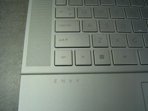 HP Envy 16 i7-13700H 32GB 1TB SSD WQXGA Dotyk RTX 4060 Win11 7