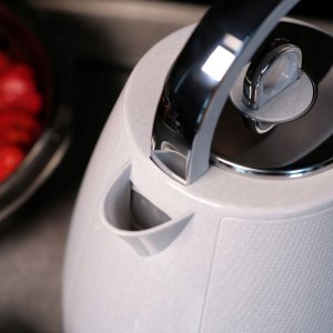 Czajnik elektryczny BEZPRZEWODOWY Eldom C315M 2200W biały 4