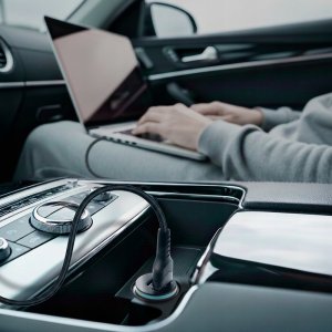 Ładowarka samochodowa 1 x USB QC3.0, 1 x USB-C PD 35W czarna 8