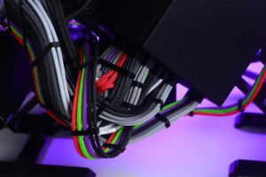 Komputer The Future of Mankind R7-9800X3D/32GB/2TB/RTX5080-16GB/W11H/3Y (V.005) 13