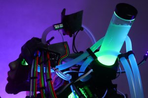 Komputer The Future of Mankind R7-9800X3D/32GB/2TB/RTX5080-16GB/W11H/3Y (V.005) 16