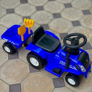 Jeżdzik traktor z przyczepą dla dzieci dźwięki Z220N 3