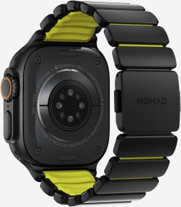 Nomad Stratos Band - titanowa bransoleta do Apple Watch 49mm z FKM (black titanium, volt FKM) 4