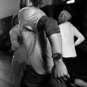 Smartwatch Apple Watch Ultra 2 GPS + Cellular 49mm Natural Titanium Case Milanese Loop M Szary (MX5R3RB/A) 3