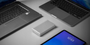 Express 1M2 USB4 (80Gb/s) Bus-Powered Portable NVMe 11